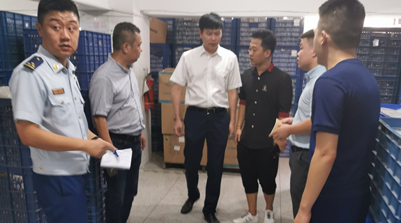 安溪县委常委常务副县长史思泉以四不两直方式到城厢镇玉田工业园区